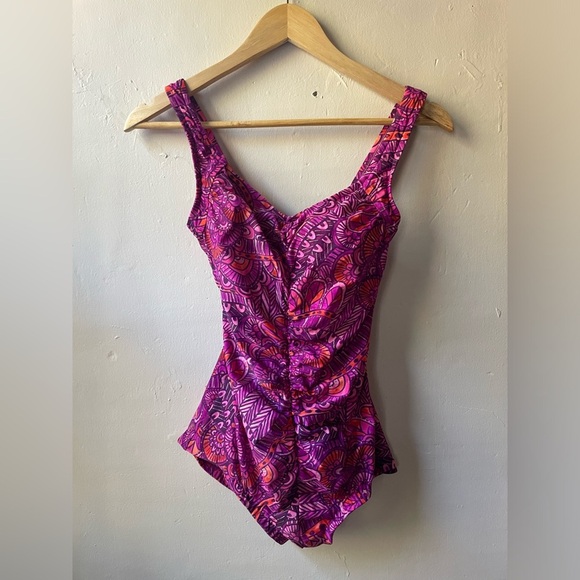 Maxine of Hollywood One Piece Swimsuit Retro Style Shirred Girl Leg Psychedelic - Picture 1 of 15